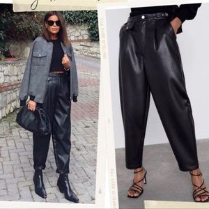 ✨BLOGGER FAVORITE✨ NWT Zara Faux Leather Slouchy Trousers